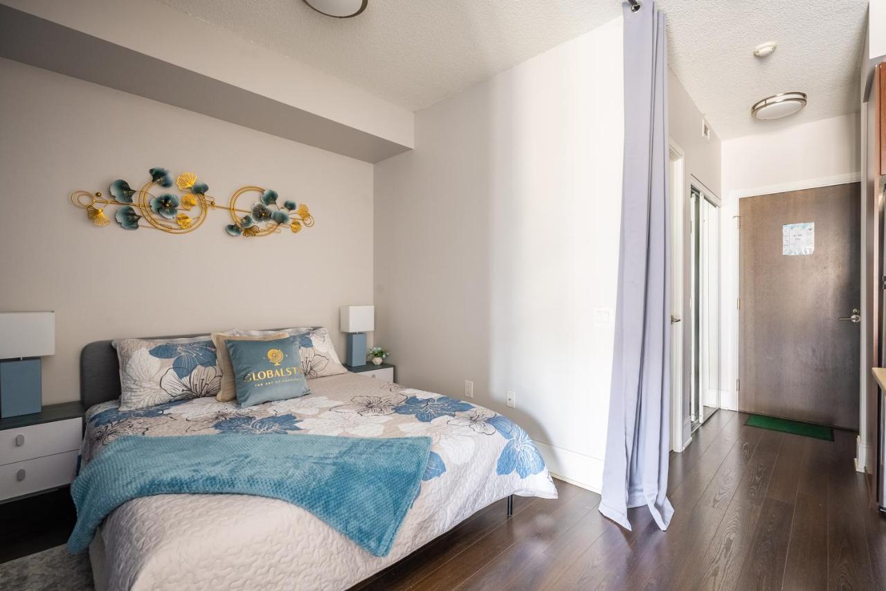 Beautiful Condos In The Heart Of Downtown By Globalstay Toronto Exterior photo