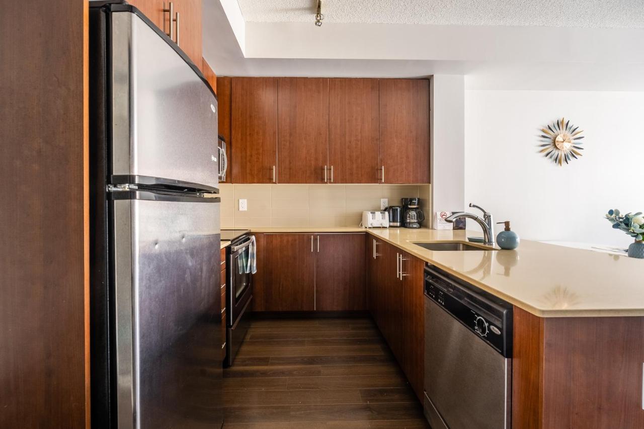 Beautiful Condos In The Heart Of Downtown By Globalstay Toronto Exterior photo