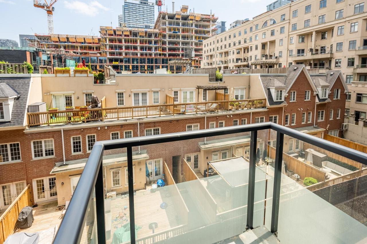 Beautiful Condos In The Heart Of Downtown By Globalstay Toronto Exterior photo